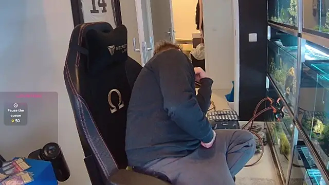 justinitt online show from February 19, 10:23 am