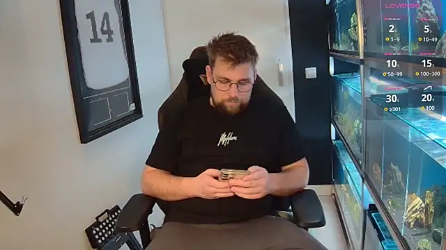 justinitt online show from February 25, 7:14 pm