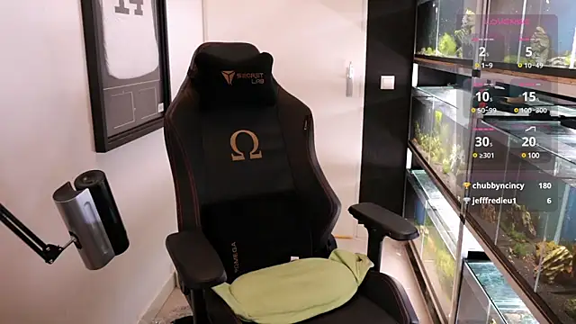 justinitt online show from March 3, 6:12 pm