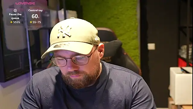 justinitt online show from October 16, 8:59 am