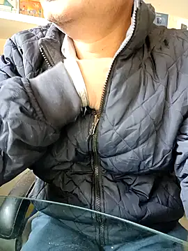 Snapshot of cpl-jay chatting on January 13, 11:19 am cpl-jay online show from January 13, 11:19 am