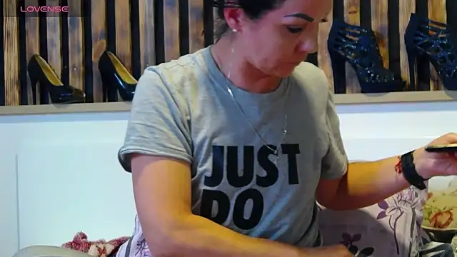 Snapshot of Tory_Lovi chatting on April 3, 3:59 am Tory Lovi online show from April 3, 3:59 am