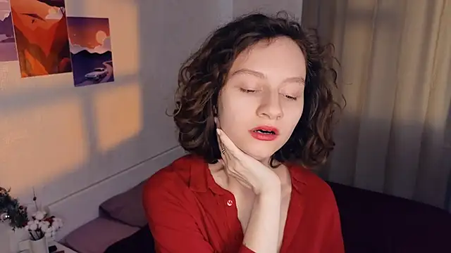 Leya Curly online show from March 15, 12:24 pm