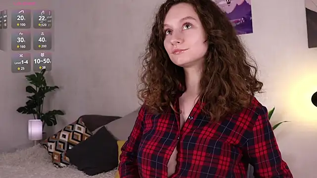Snapshot of Leya_Curly chatting on May 16, 10:47 am Leya Curly online show from May 16, 10:47 am