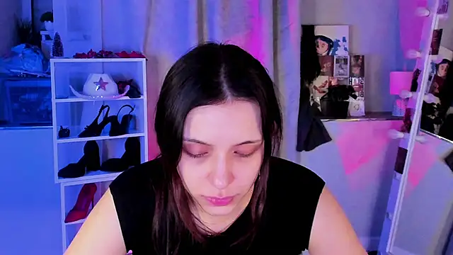 Sahara Shields online show from February 25, 9:08 am