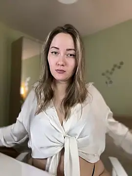 Snapshot of Kiss_My_Body chatting on March 6, 8:30 am Kiss My Body online show from March 6, 8:30 am