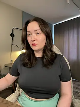 Snapshot of Kiss_My_Body chatting on July 14, 1:39 pm Kiss My Body online show from July 14, 1:39 pm