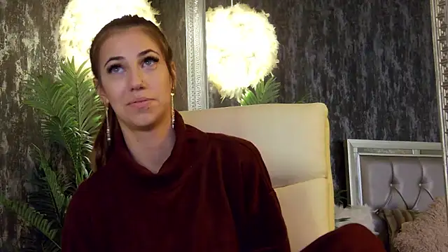 KeylaBlair online show from November 23, 8:19 pm