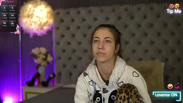 KeylaBlair online show from March 6, 7:21 pm