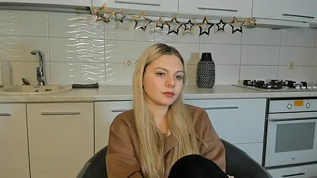 SynnoveEyre online show from January 28, 11:49 am