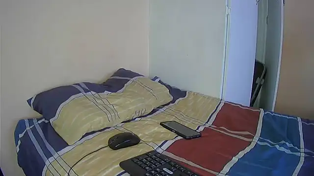 Snapshot of BigBootyStudent chatting on January 23, 2:17 pm BigBootyStudent online show from January 23, 2:17 pm