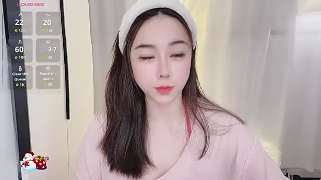 Snapshot of Alano-01 chatting on February 7, 3:23 am Alano-01 online show from February 7, 3:23 am