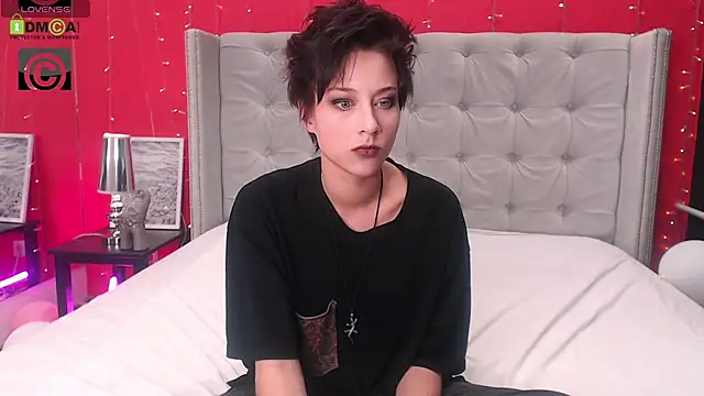 Snapshot of via_mayer_ chatting on September 13, 10:20 pm via mayer online show from September 13, 10:20 pm