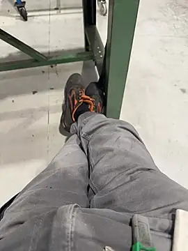 Snapshot of sempreilmio2 chatting on February 19, 12:00 pm sempreilmio2 online show from February 19, 12:00 pm