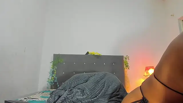 Snapshot of NoaBrowm chatting on November 7, 9:48 pm NoaBrowm online show from November 7, 9:48 pm