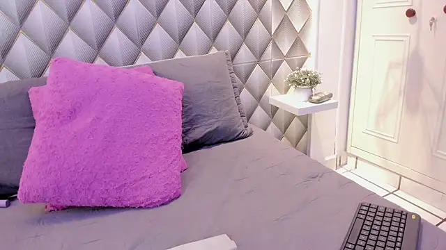 Christal Golden online show from February 27, 9:47 pm