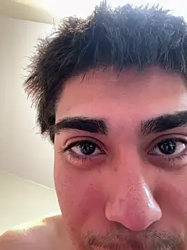 Snapshot of Daddywick chatting on March 17, 7:13 am Daddywick online show from March 17, 7:13 am