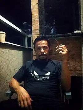 Snapshot of Santanacumxplod chatting on July 2, 1:38 am Santanacumxplod online show from July 2, 1:38 am