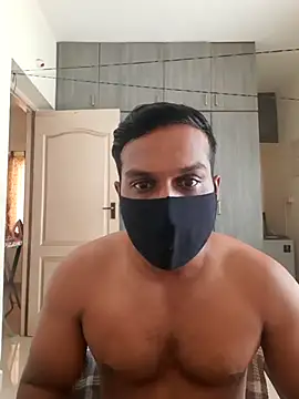 Snapshot of Chennaibull15 chatting on March 14, 6:42 am Chennaibull15 online show from March 14, 6:42 am