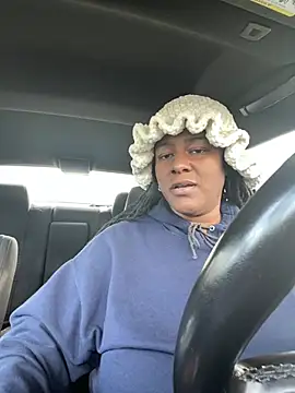 xoxoHotCoCo online show from February 12, 4:24 pm