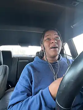 xoxoHotCoCo online show from March 25, 11:49 am