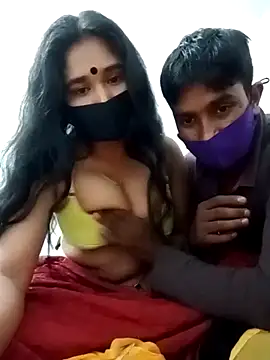 Snapshot of Sexy-Couple20 chatting on January 15, 8:48 pm Sexy-Couple20 online show from January 15, 8:48 pm