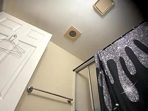 hornycouple818 online show from November 7, 8:25 am