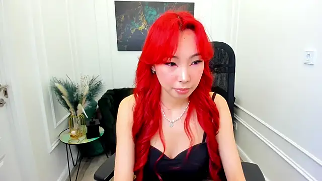 Snapshot of AnnaReyla chatting on June 26, 11:14 am AnnaReyla online show from June 26, 11:14 am