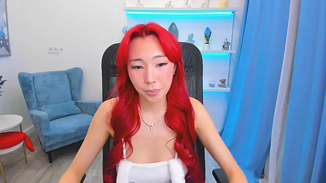 Snapshot of AnnaReyla chatting on June 27, 12:22 pm AnnaReyla online show from June 27, 12:22 pm