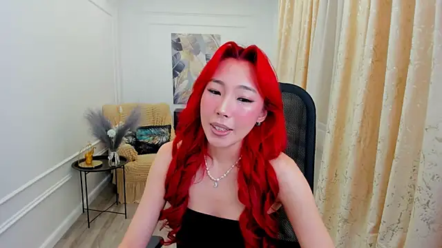 Snapshot of AnnaReyla chatting on July 13, 11:13 am AnnaReyla online show from July 13, 11:13 am