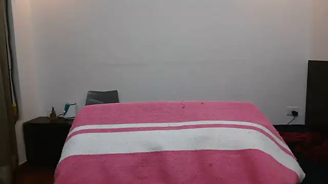 Snapshot of LovelyRosy chatting on September 25, 12:36 am LovelyRosy online show from September 25, 12:36 am