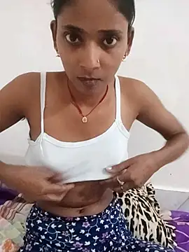 Snapshot of Divya-2007 chatting on October 14, 12:28 pm Divya-2007 online show from October 14, 12:28 pm