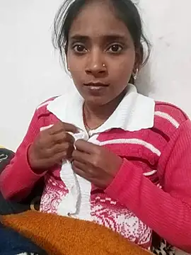 Snapshot of Divya-2007 chatting on February 4, 5:41 pm Divya-2007 online show from February 4, 5:41 pm