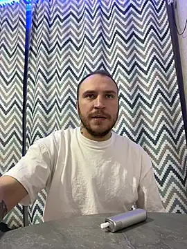 Snapshot of _XxX-XxX_ chatting on January 22, 6:52 pm  XxX-XxX  online show from January 22, 6:52 pm