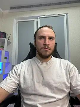 Snapshot of _XxX-XxX_ chatting on March 3, 12:15 am  XxX-XxX  online show from March 3, 12:15 am