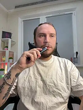 Snapshot of _XxX-XxX_ chatting on March 20, 9:35 pm  XxX-XxX  online show from March 20, 9:35 pm