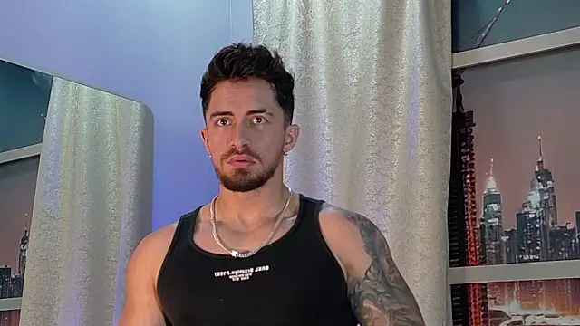 Snapshot of Brad_Summer chatting on June 6, 5:50 pm Brad Summer online show from June 6, 5:50 pm