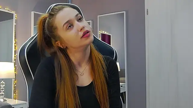 Snapshot of Eva_Lovvia_ chatting on January 20, 9:22 pm Eva Lovvia  online show from January 20, 9:22 pm