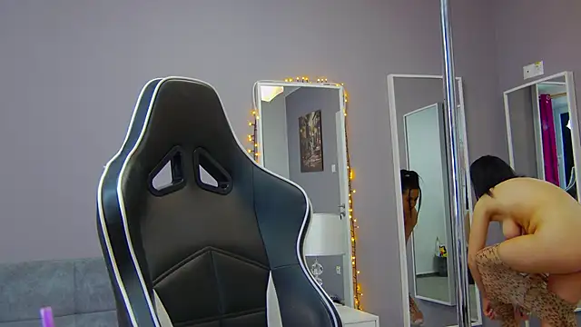 Snapshot of Eva_Lovvia_ chatting on January 31, 6:25 pm Eva Lovvia  online show from January 31, 6:25 pm