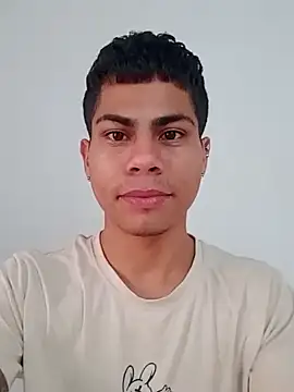 Snapshot of Dannytwinksxxx chatting on January 15, 12:36 pm Dannytwinksxxx online show from January 15, 12:36 pm