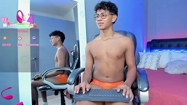 Dawn16  online show from September 25, 8:34 pm