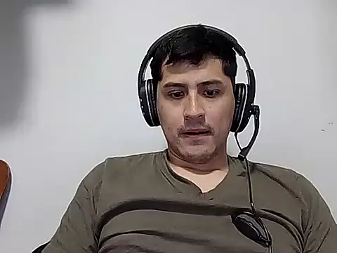 PerroDemonioHot online show from February 10, 8:13 pm