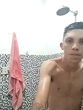 welitonzz28 online show from May 12, 10:29 pm