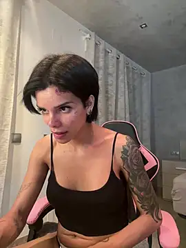 Rosariolovex online show from February 1, 9:29 pm