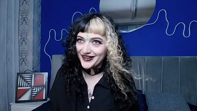 Snapshot of JeanneSabatier chatting on June 3, 8:03 pm JeanneSabatier online show from June 3, 8:03 pm