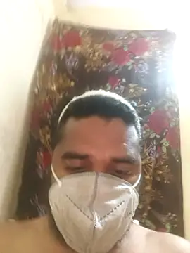 Snapshot of Raziv_komal143 chatting on February 20, 12:30 am Raziv komal143 online show from February 20, 12:30 am