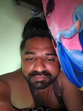 Snapshot of Raziv_komal143 chatting on March 1, 2:15 am Raziv komal143 online show from March 1, 2:15 am