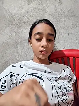 Snapshot of Zoe_Sweett18 chatting on January 31, 7:11 pm Zoe Sweett18 online show from January 31, 7:11 pm