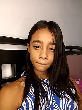 Zoe Sweett18 online show from March 26, 6:46 pm