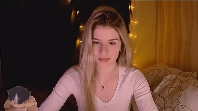 Snapshot of Melissa_smith_ chatting on November 30, 1:04 pm Melissa smith online show from November 30, 1:04 pm